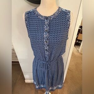 Blue Sleeveless Button-Down Dress